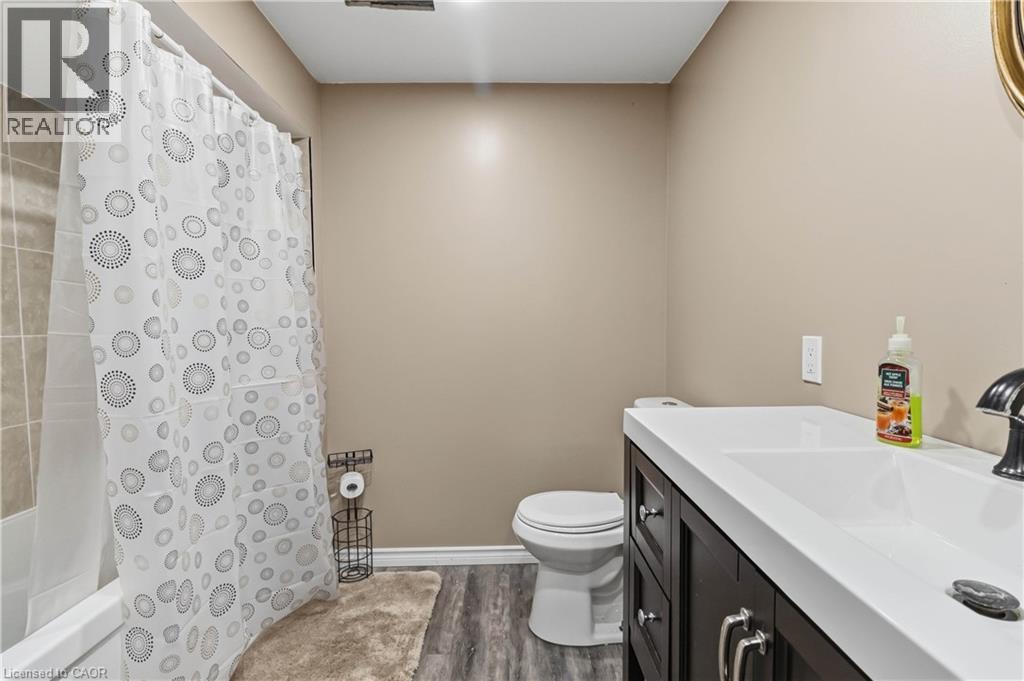 47 Abeles Avenue Property Photo 34