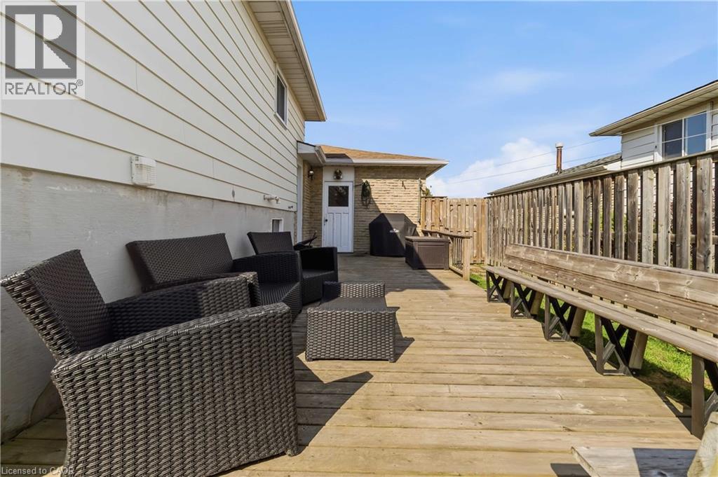 47 Abeles Avenue Property Photo 40
