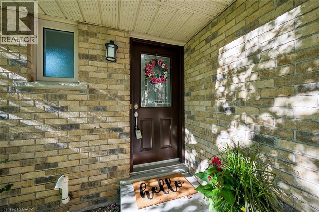 375 Kingscourt Drive Unit# 40 Property Photo 6