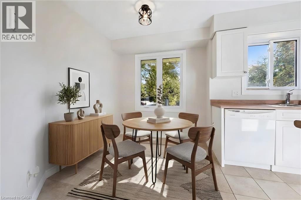 375 Kingscourt Drive Unit# 40 Property Photo 19