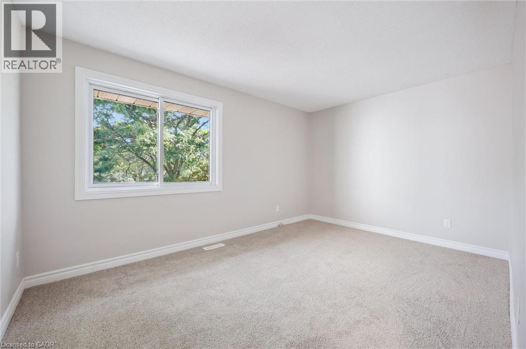 375 Kingscourt Drive Unit# 40 Property Photo 30
