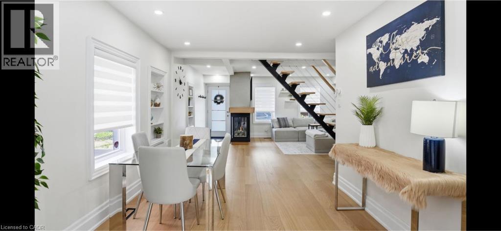 13 Picton Street W Property Photo 1
