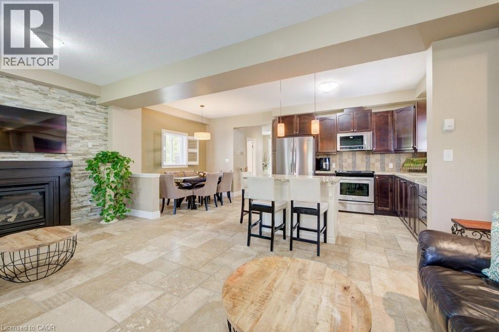 300 Watervale Crescent Property Photo 44