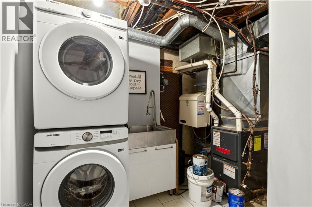 1 Mahony Avenue Property Photo 33