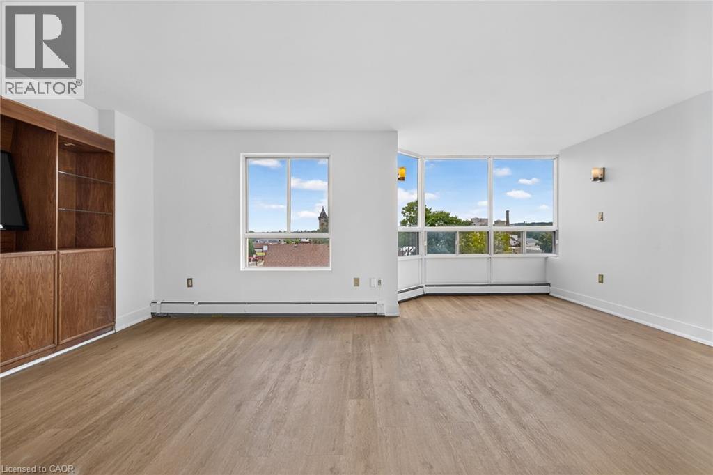 10 John Street W Unit# 409 Property Photo 9
