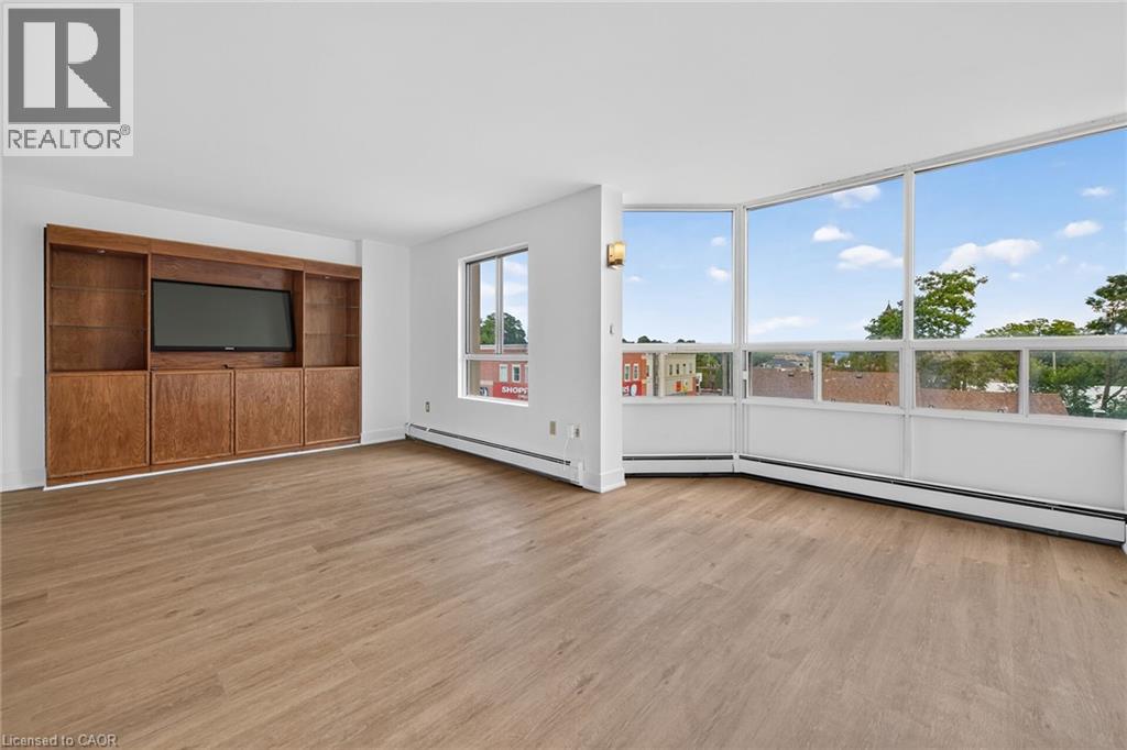 10 John Street W Unit# 409 Property Photo 15