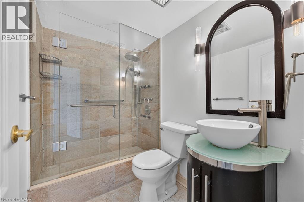 10 John Street W Unit# 409 Property Photo 27