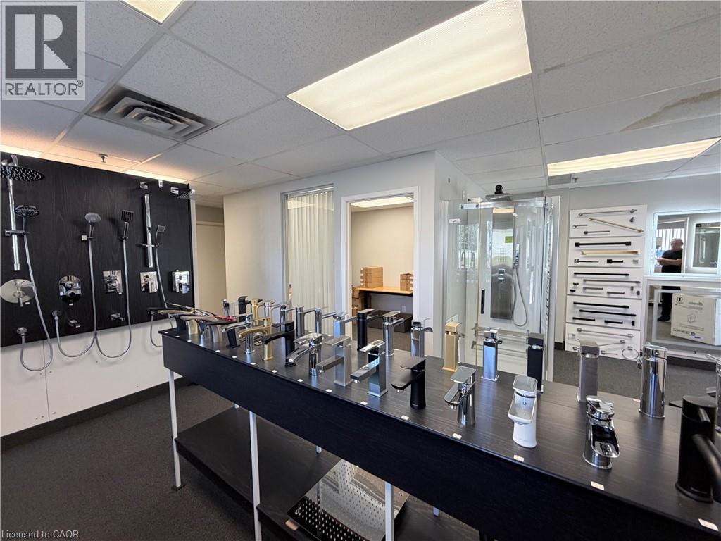 5035 North Service Road Unit# D1 Property Photo 8