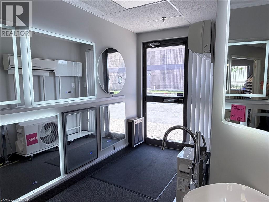 5035 North Service Road Unit# D1 Property Photo 10