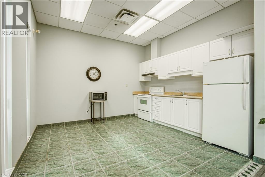 262 Dundas Street E Unit# 111 Property Photo 34