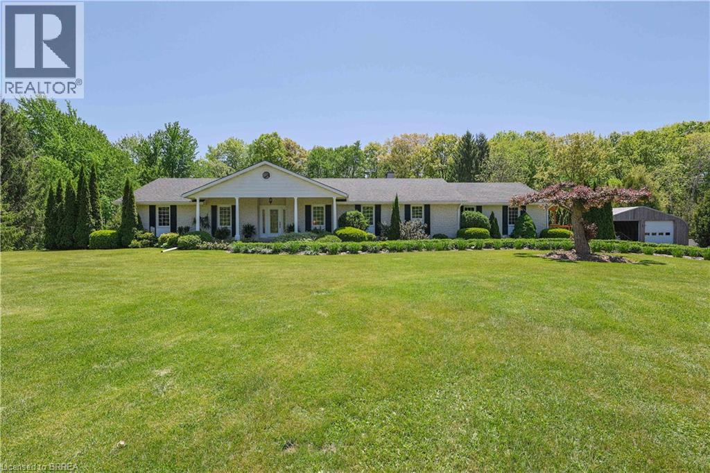 386 Radical Road Property Photo 1