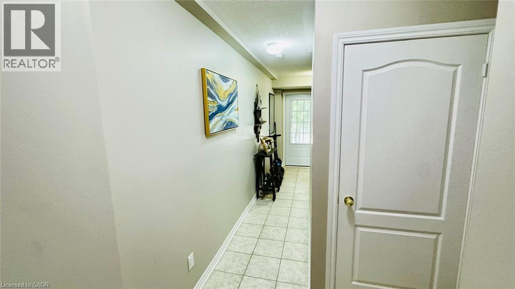 8 Rabbit Run Way Property Photo 5