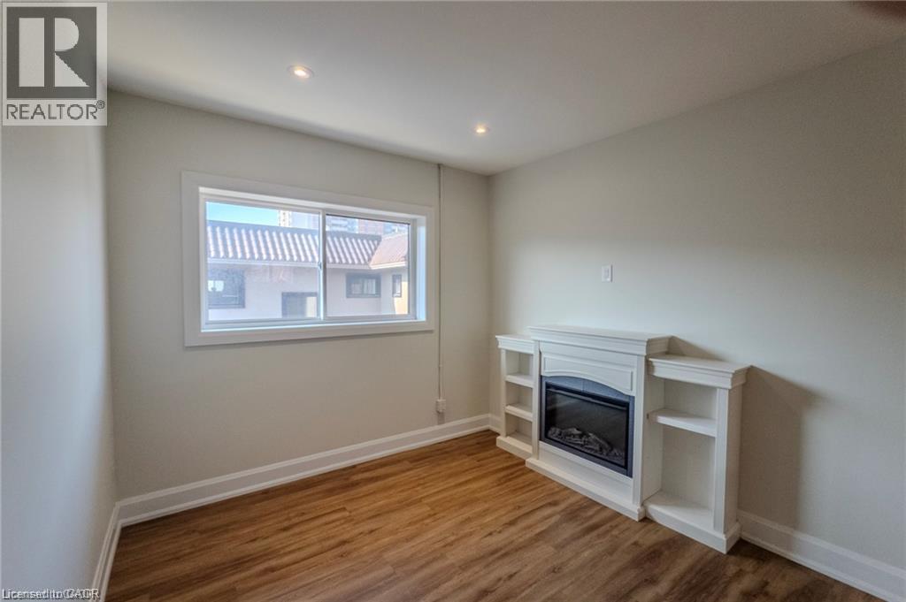 540 King Street E Unit# C7 Property Photo 4