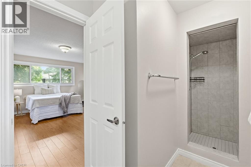 8 Emming Court Property Photo 18