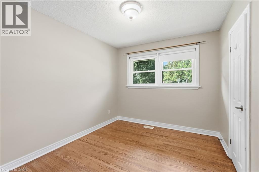8 Emming Court Property Photo 21