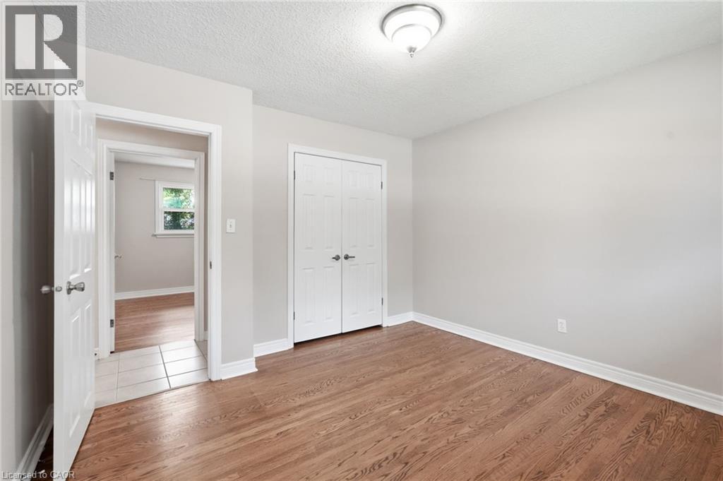 8 Emming Court Property Photo 26