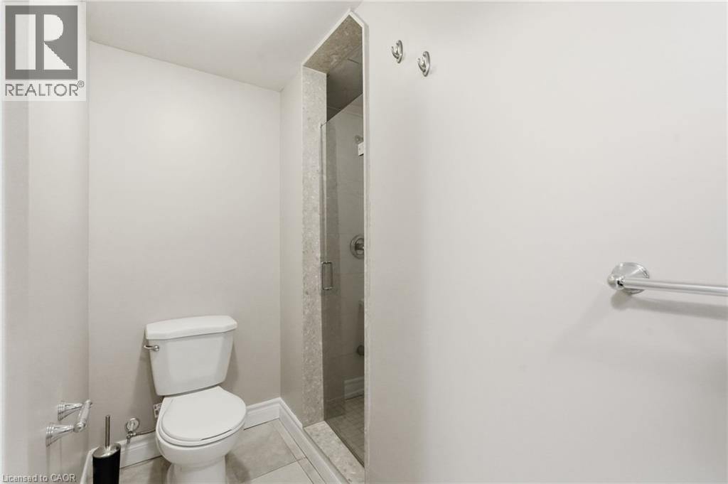 8 Emming Court Property Photo 34
