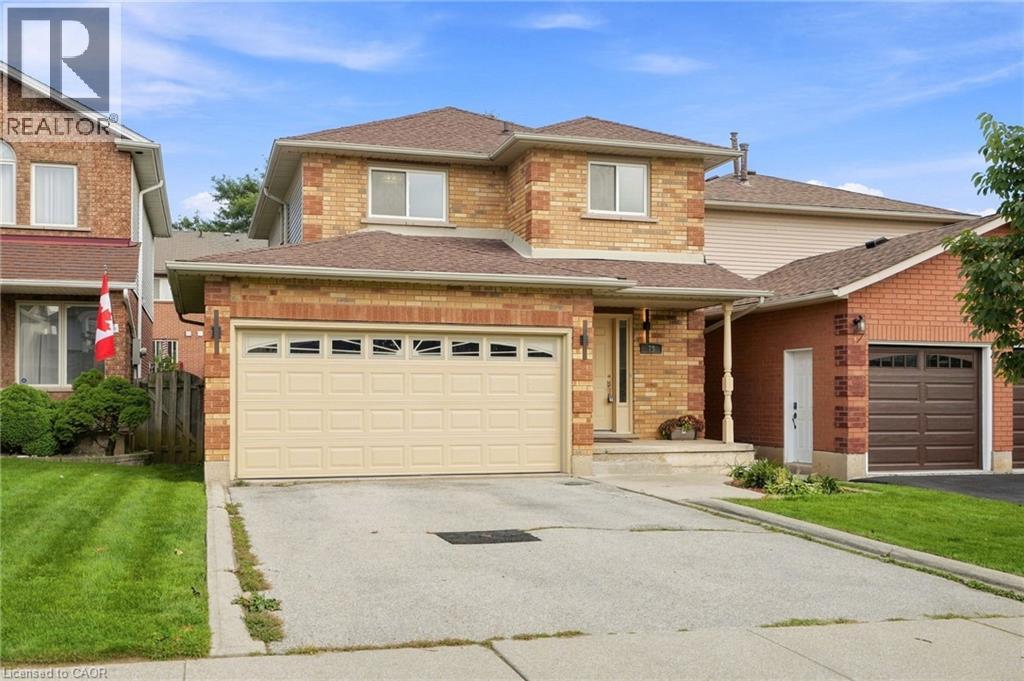 79 Lynnette Drive Property Photo 2