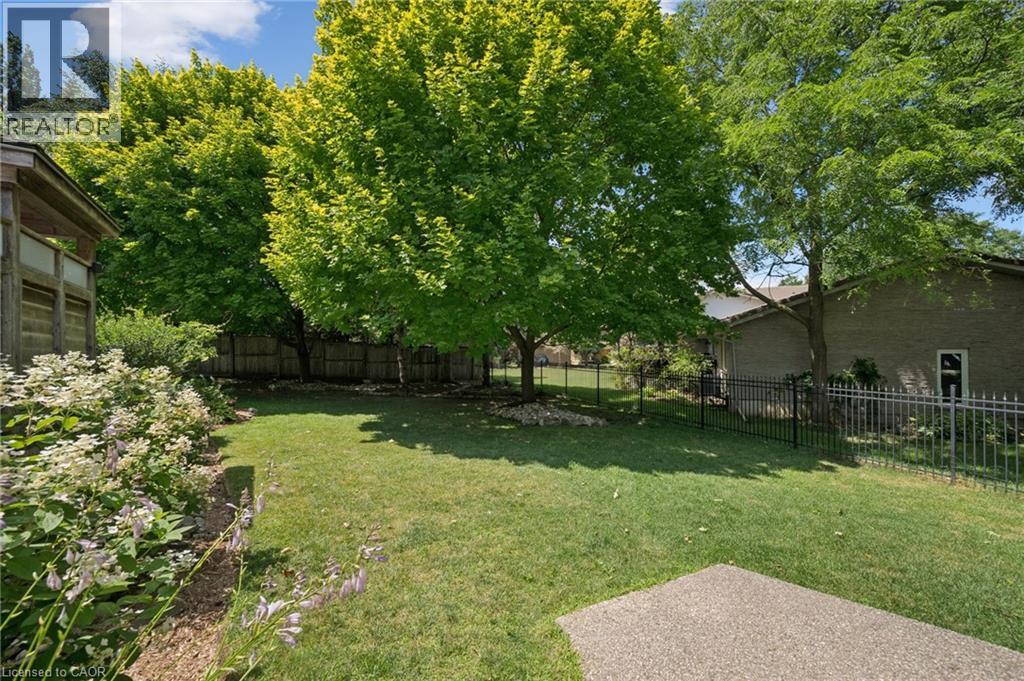 1 Bavarian Place Property Photo 42