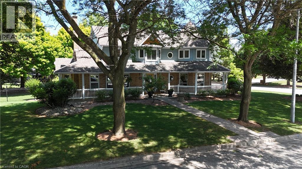 1 Bavarian Place Property Photo 43