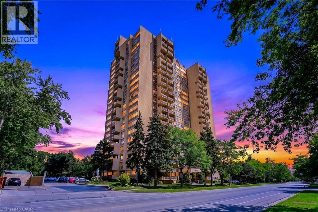 1359 White Oaks Boulevard Unit# 205 Property Photo 1