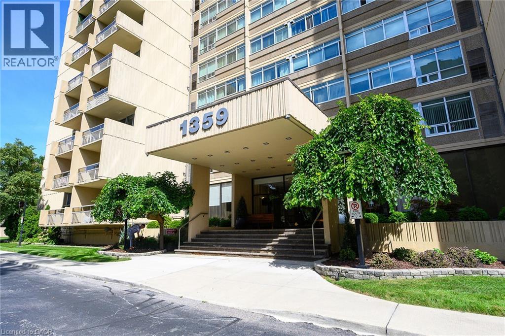 1359 White Oaks Boulevard Unit# 205 Property Photo 32