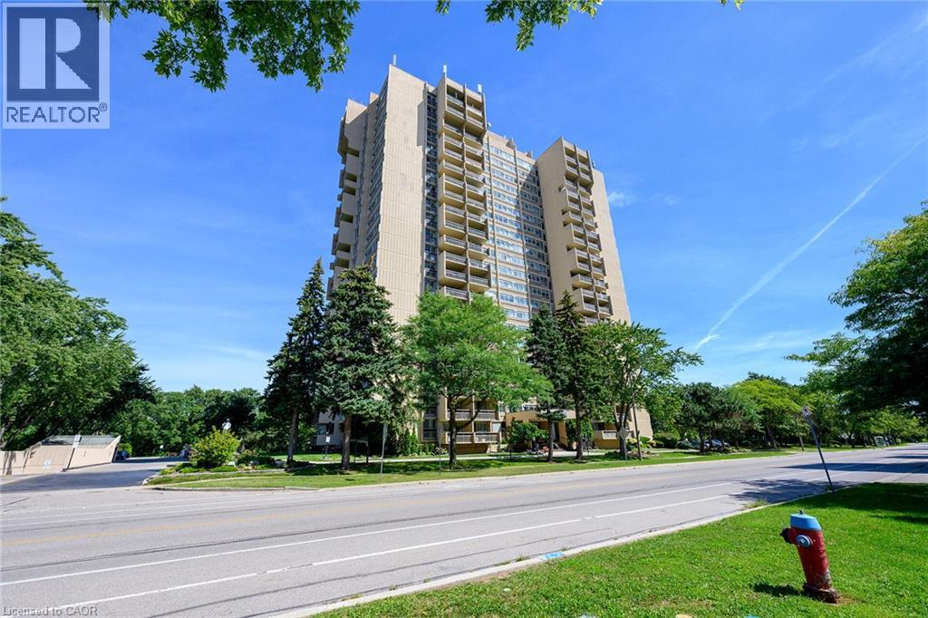 1359 White Oaks Boulevard Unit# 205 Property Photo 38