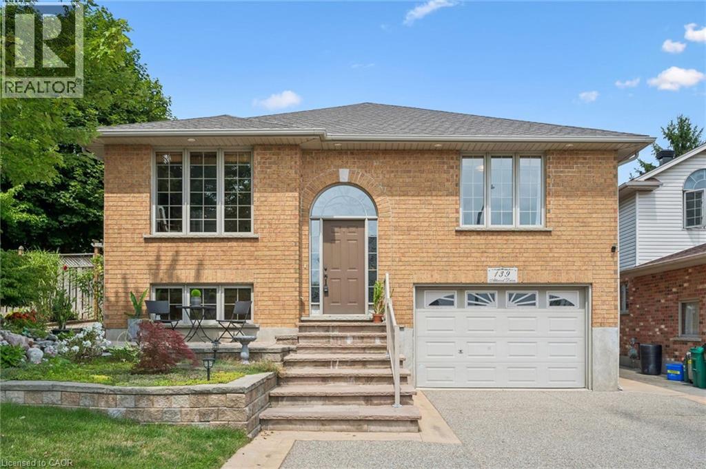 139 ATTWOOD Drive Property Photo 1
