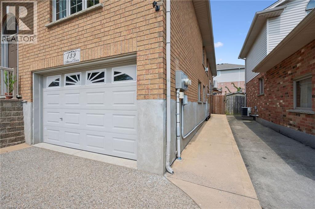 139 Attwood Drive Property Photo 27