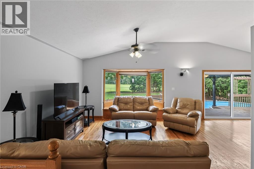 1370 Windham 11 Road Property Photo 6