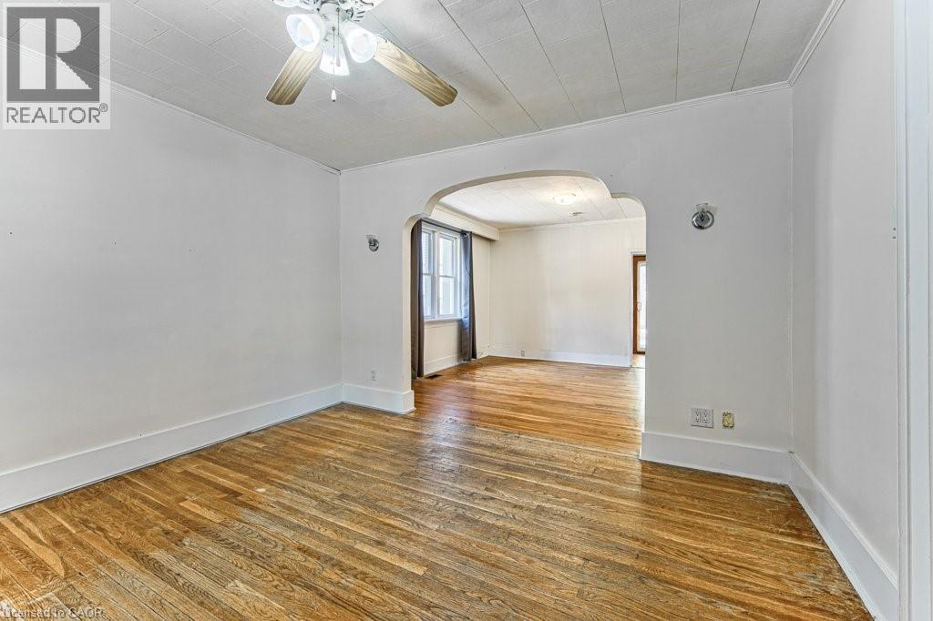 84 Franklin Street S Property Photo 8