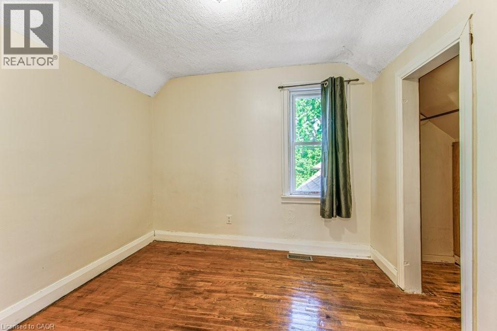 84 Franklin Street S Property Photo 22