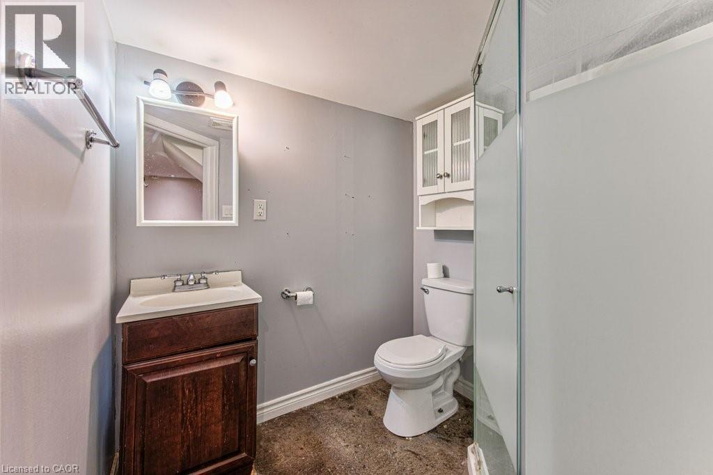 84 Franklin Street S Property Photo 32