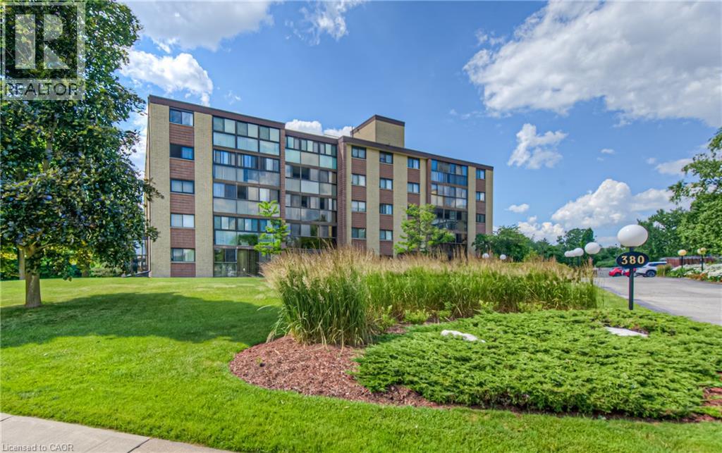 380 Champlain Boulevard Unit# 205 Property Photo 2