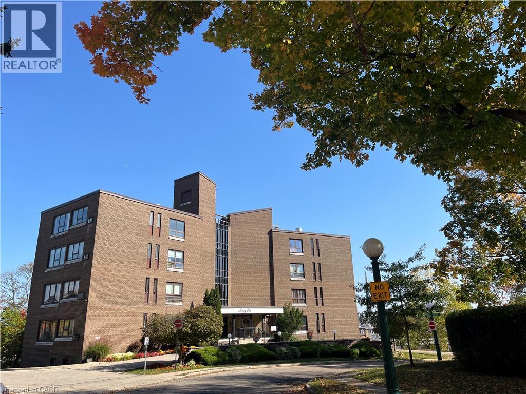 26 Wentworth Avenue Unit# 2 S Property Photo 1