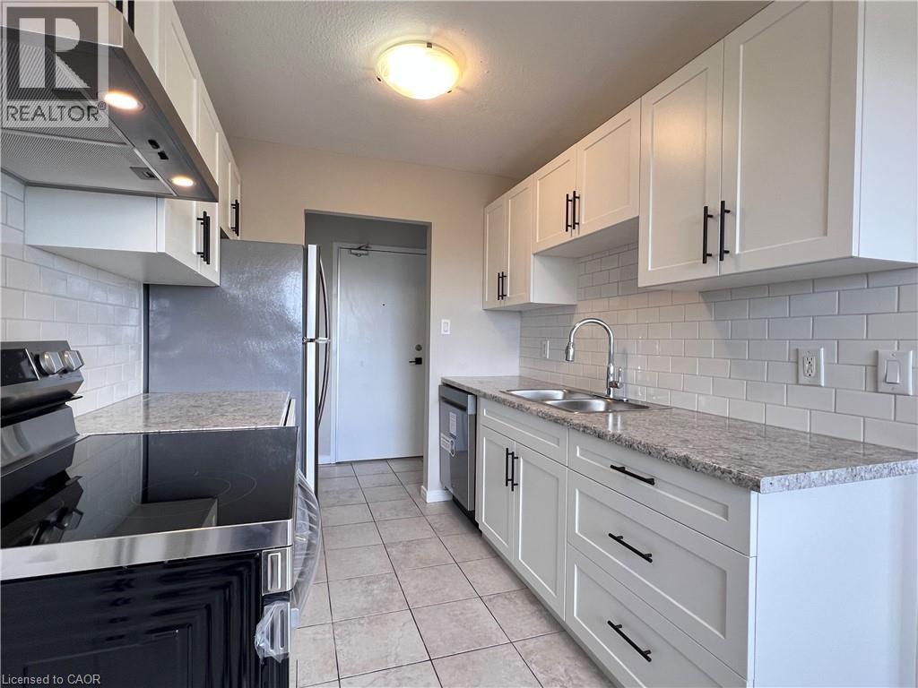 283 Fairway Road N Unit# 503 Property Photo 11
