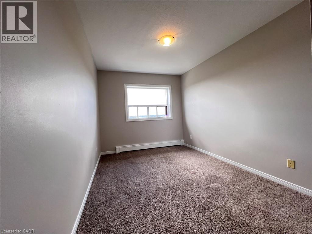 283 Fairway Road N Unit# 503 Property Photo 19