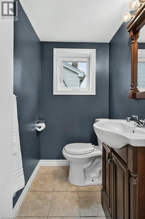 50 Wexford Avenue S Property Photo 32