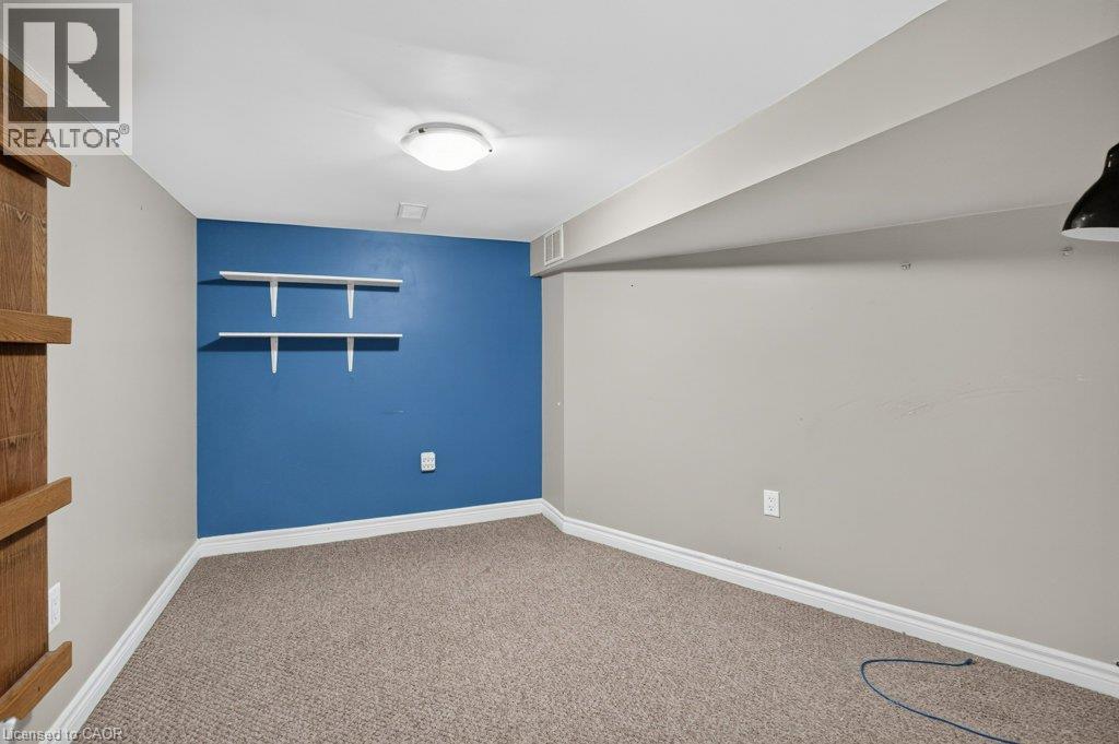 50 Wexford Avenue S Property Photo 39