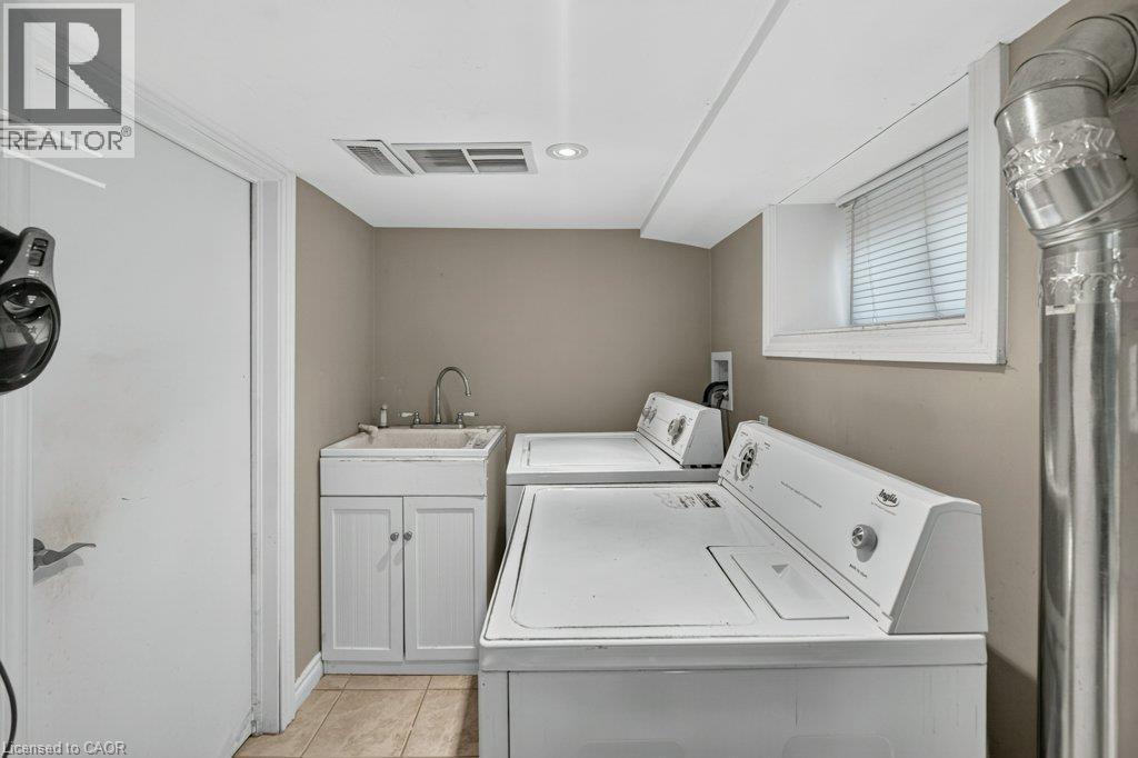 50 Wexford Avenue S Property Photo 40