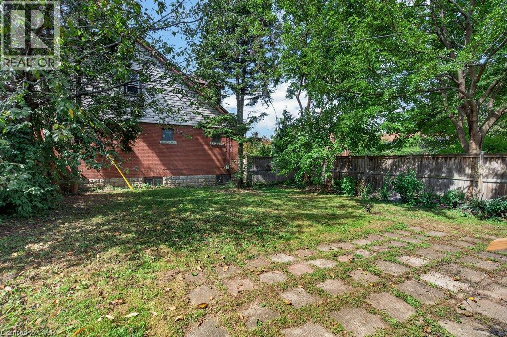 50 Wexford Avenue S Property Photo 43