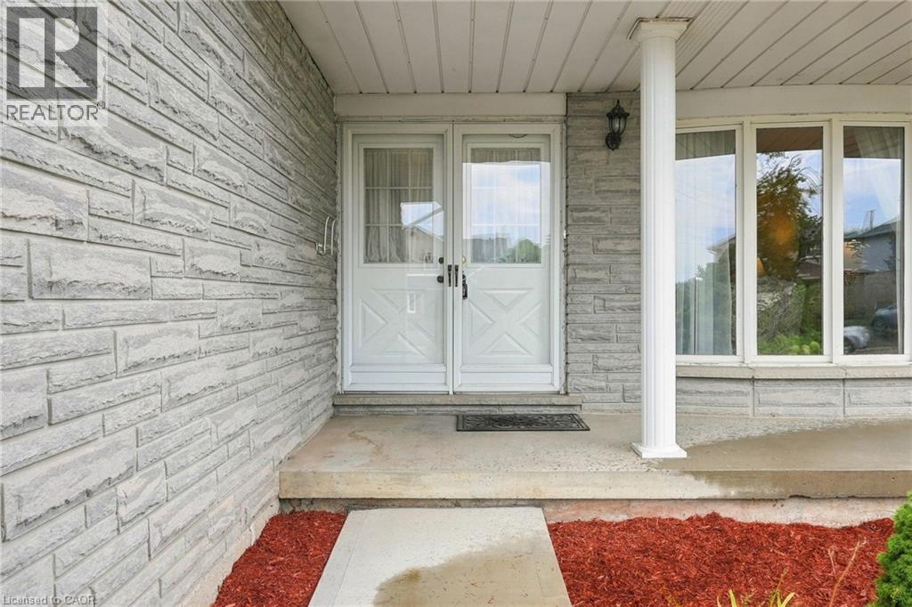 158 Rushdale Drive Property Photo 5