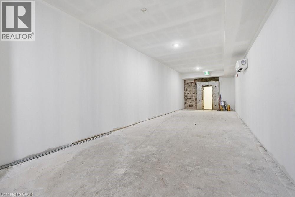 55 John Street S Property Photo 15
