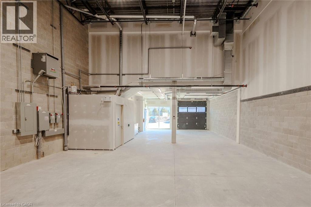 587 Hanlon Creek Boulevard Unit# 21 Property Photo 7