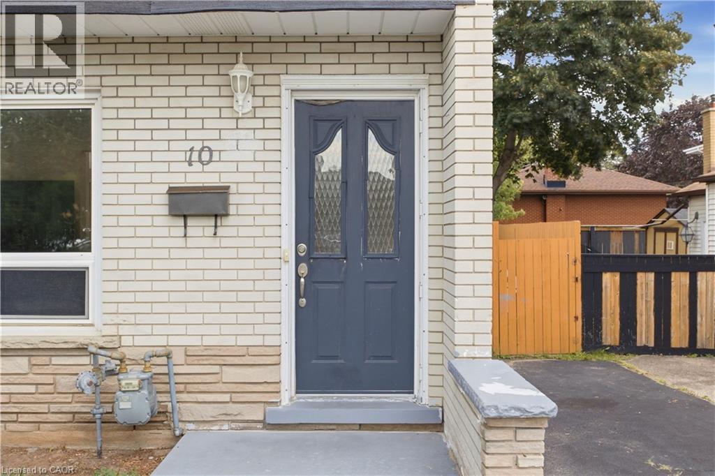 10 Jean Avenue Property Photo 2