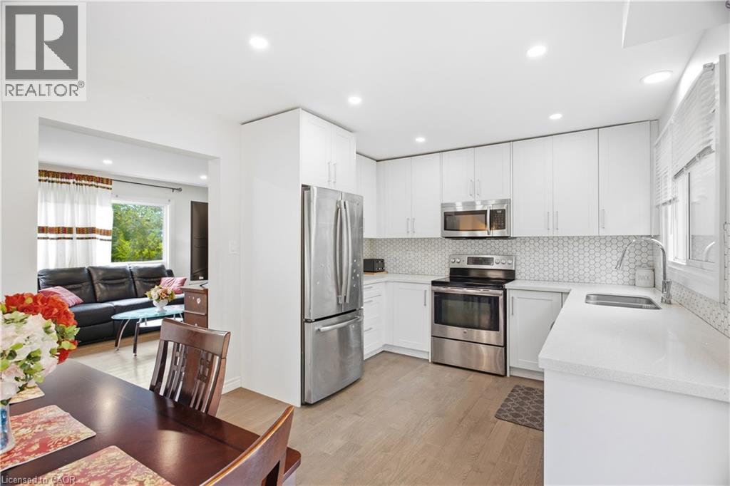 10 Jean Avenue Property Photo 9