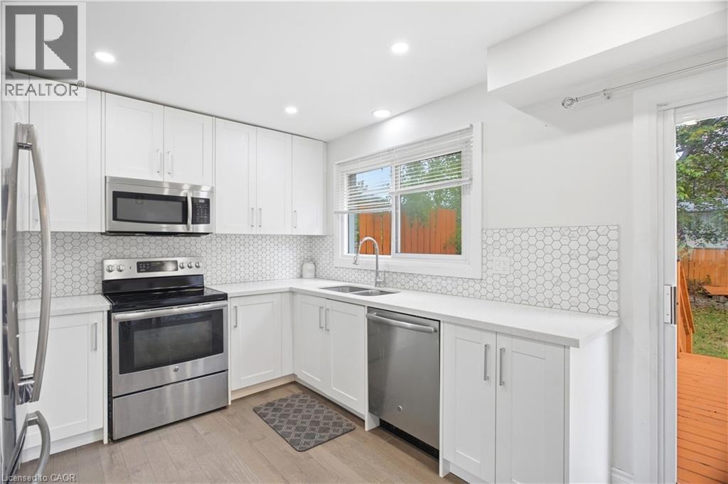 10 Jean Avenue Property Photo 11