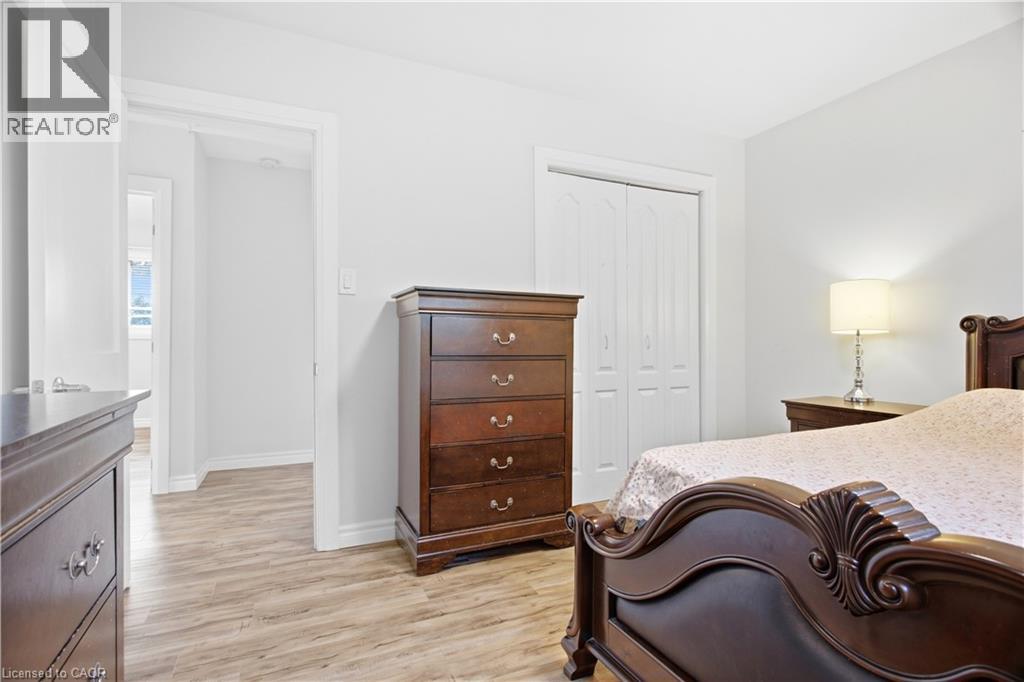 10 Jean Avenue Property Photo 25