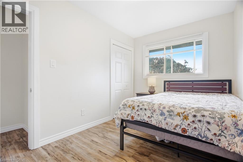 10 Jean Avenue Property Photo 29
