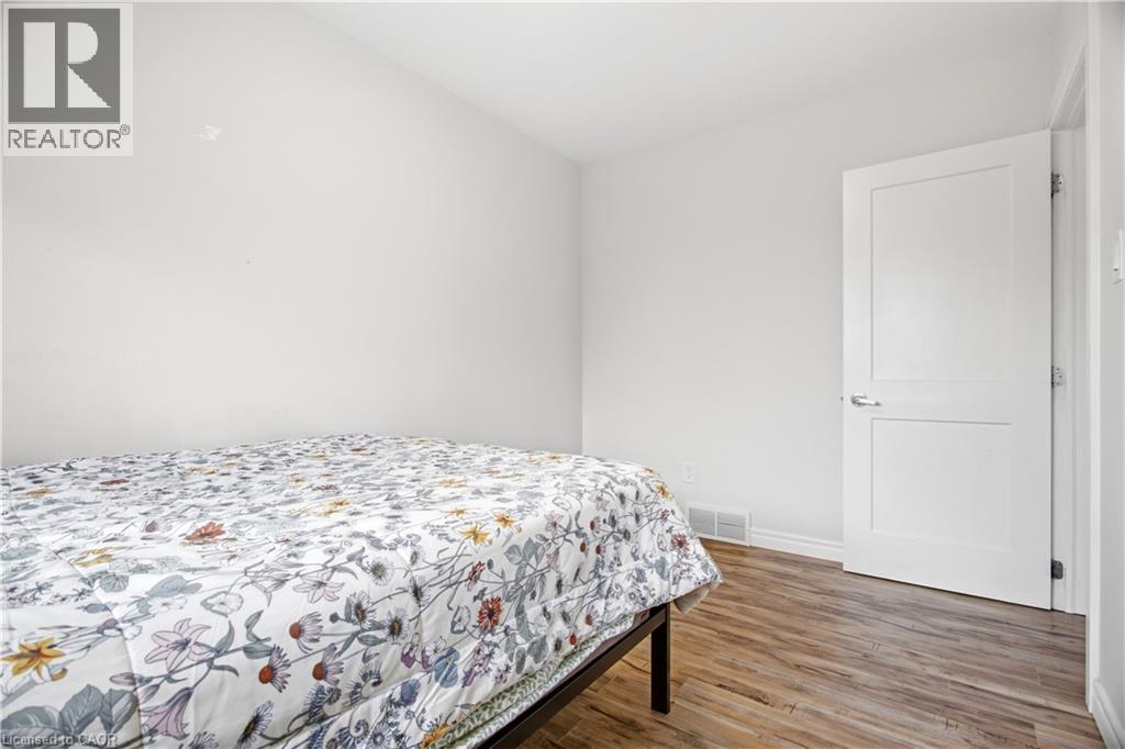 10 Jean Avenue Property Photo 30